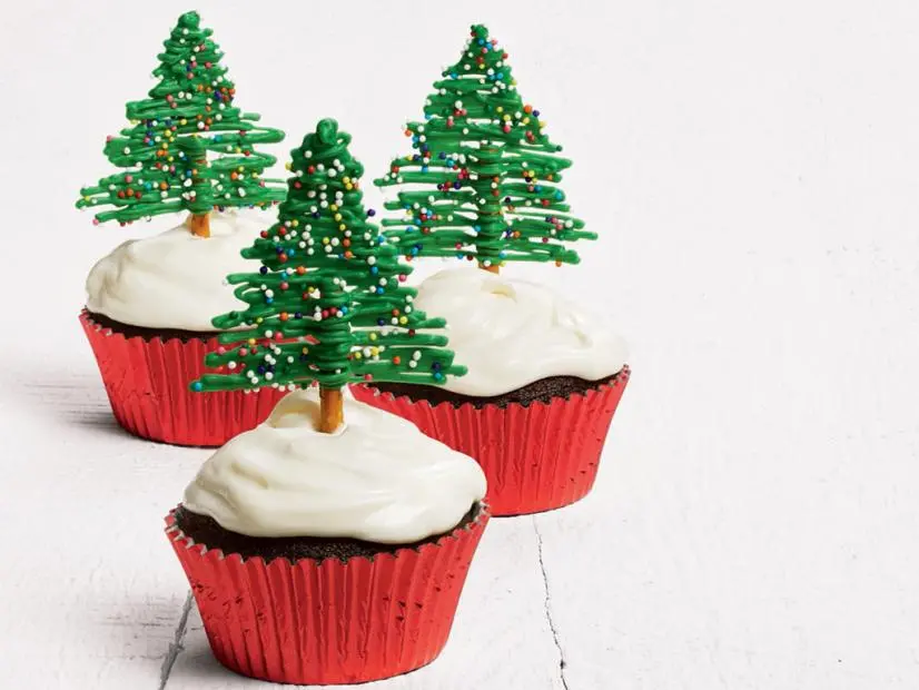 Christmas Tree Cupcakes